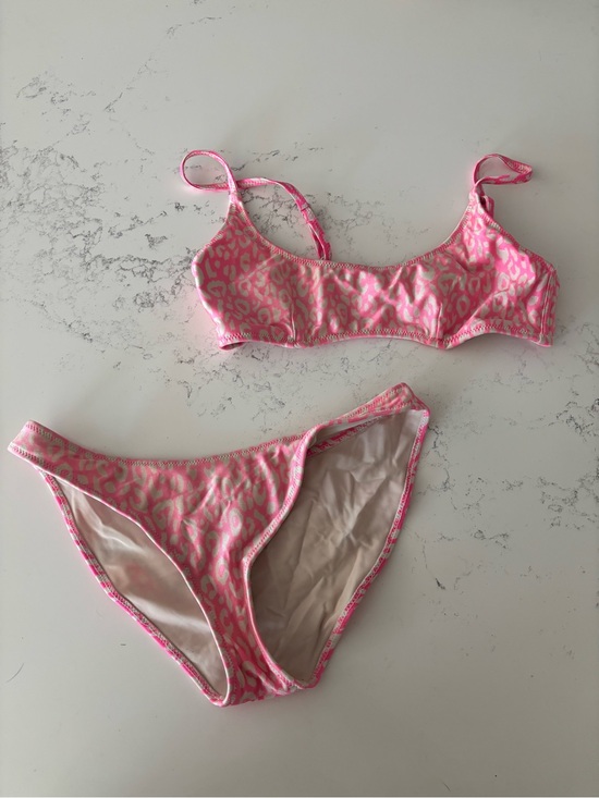triangl swimwear Other - Triangl Swimwear Pink Leopard Print Bikini Set